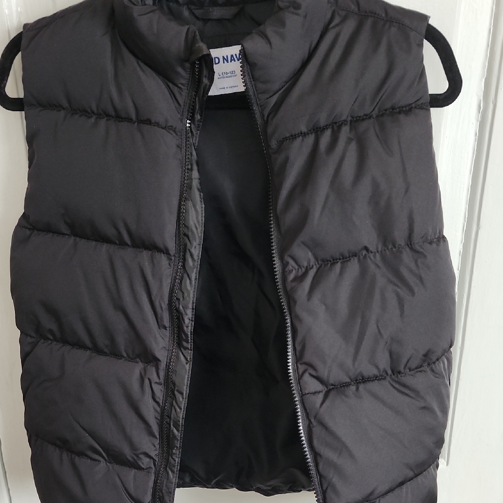 Old Navy Charcoal Puffer Vest